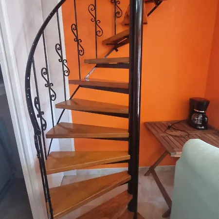 Duplex *